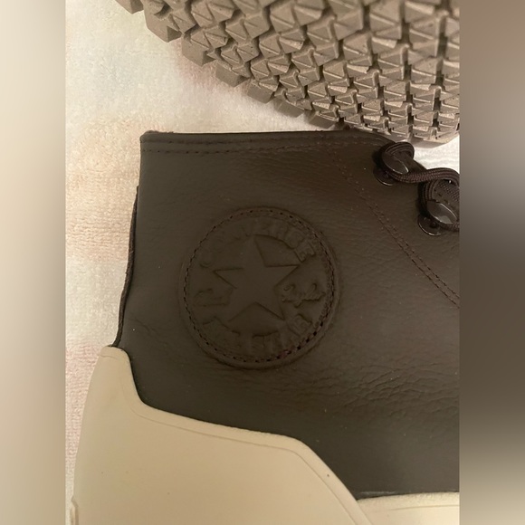 Converse Chuck Taylor All-Star Waterproof Sneaker Boot- Men’s 11.5/Women’s 13.5 - Picture 5 of 15